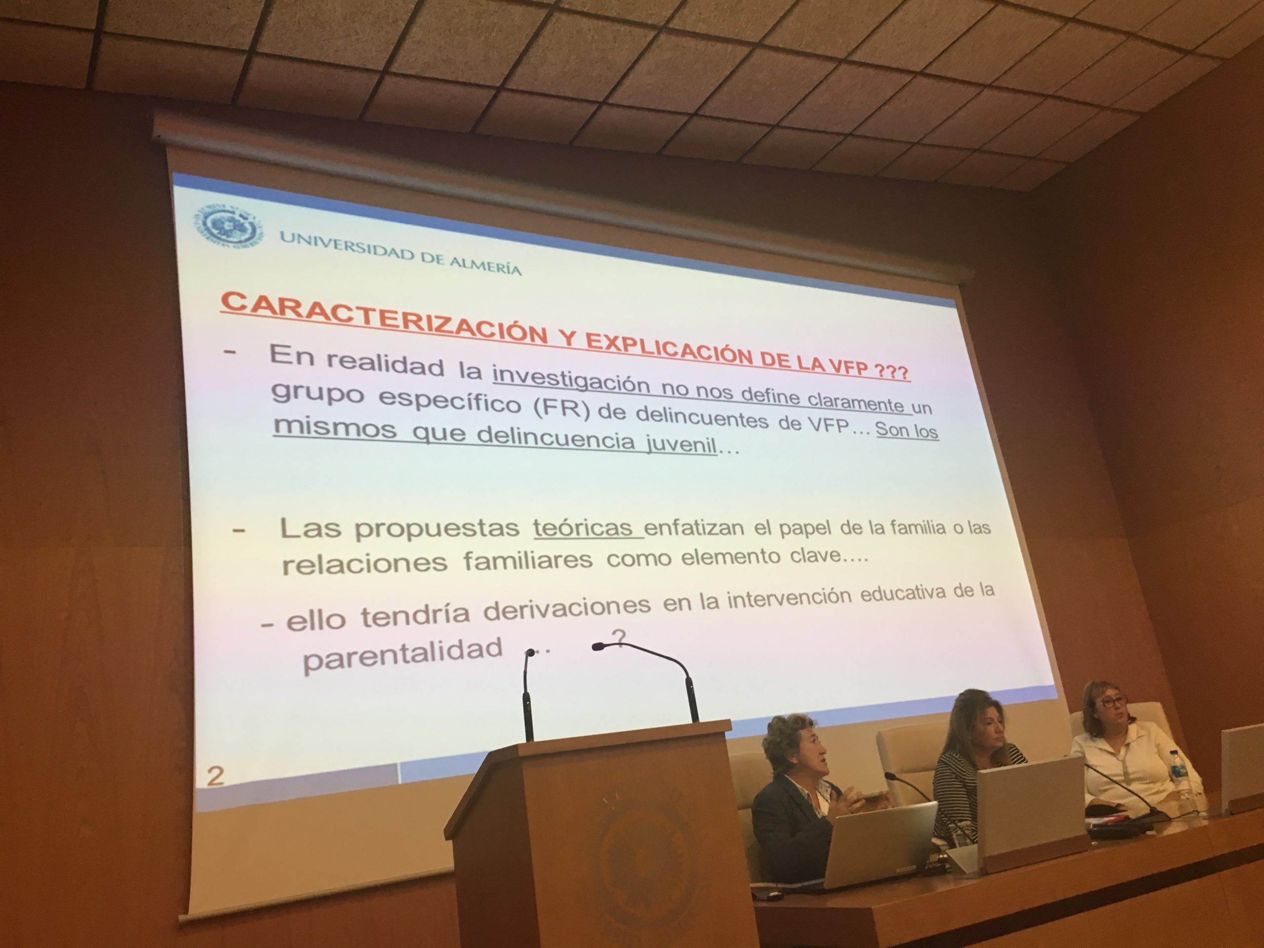 Presentación de la figura de Coordinación de Parentalidad en la Universidad de Almería -04
